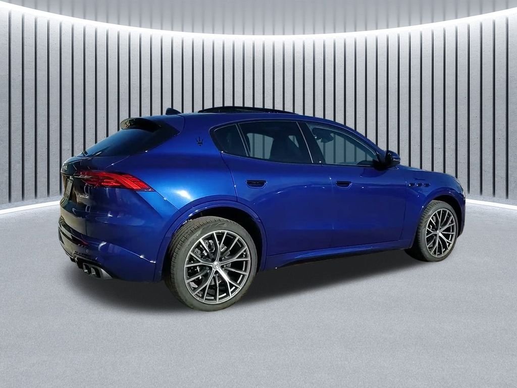 2026 Maserati Grecale Modena V6 - Photo 7
