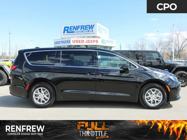 2025 Chrysler Grand Caravan SXT * V6 | Heated Leather Seats | Adaptive Cruise | Apple CarPlay | Remote Start | Backup Camera