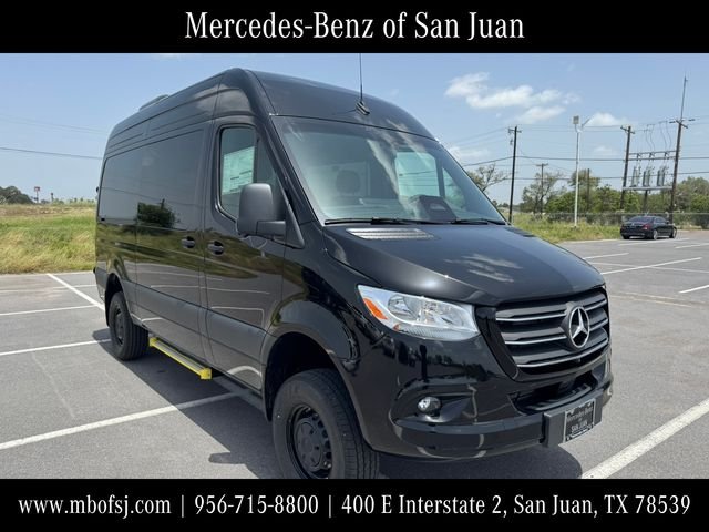 2026 Mercedes-Benz Sprinter Passenger Van Passenger 144 WB