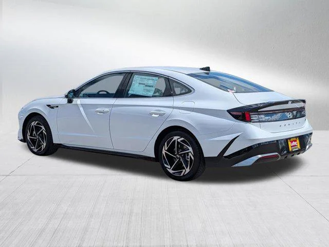 New 2026 Serenity White Hyundai SEL Sport image 3