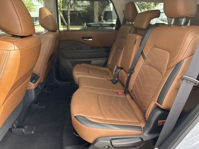 2023 Nissan Pathfinder Platinum - Photo 23