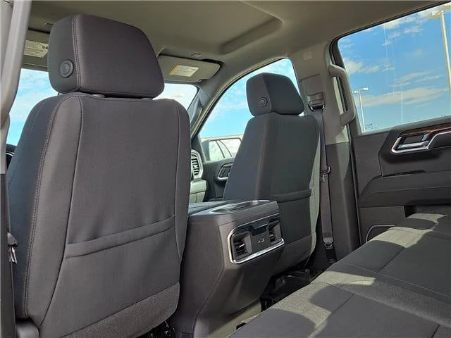 New 2026 Sterling Metallic GMC Elevation image 13