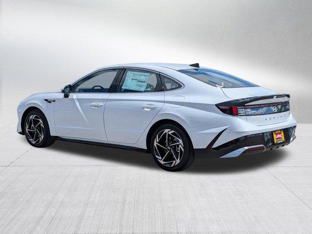 New 2026 Serenity White Hyundai SEL Sport image 3