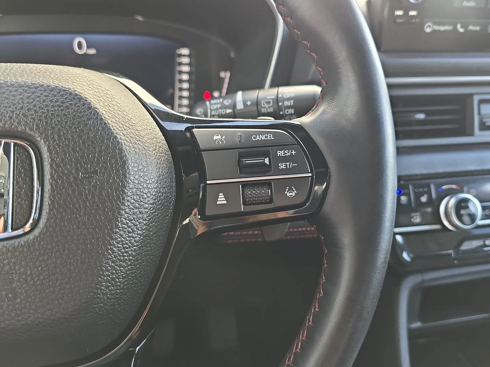 2025 Honda Pilot Black Edition - Photo 21