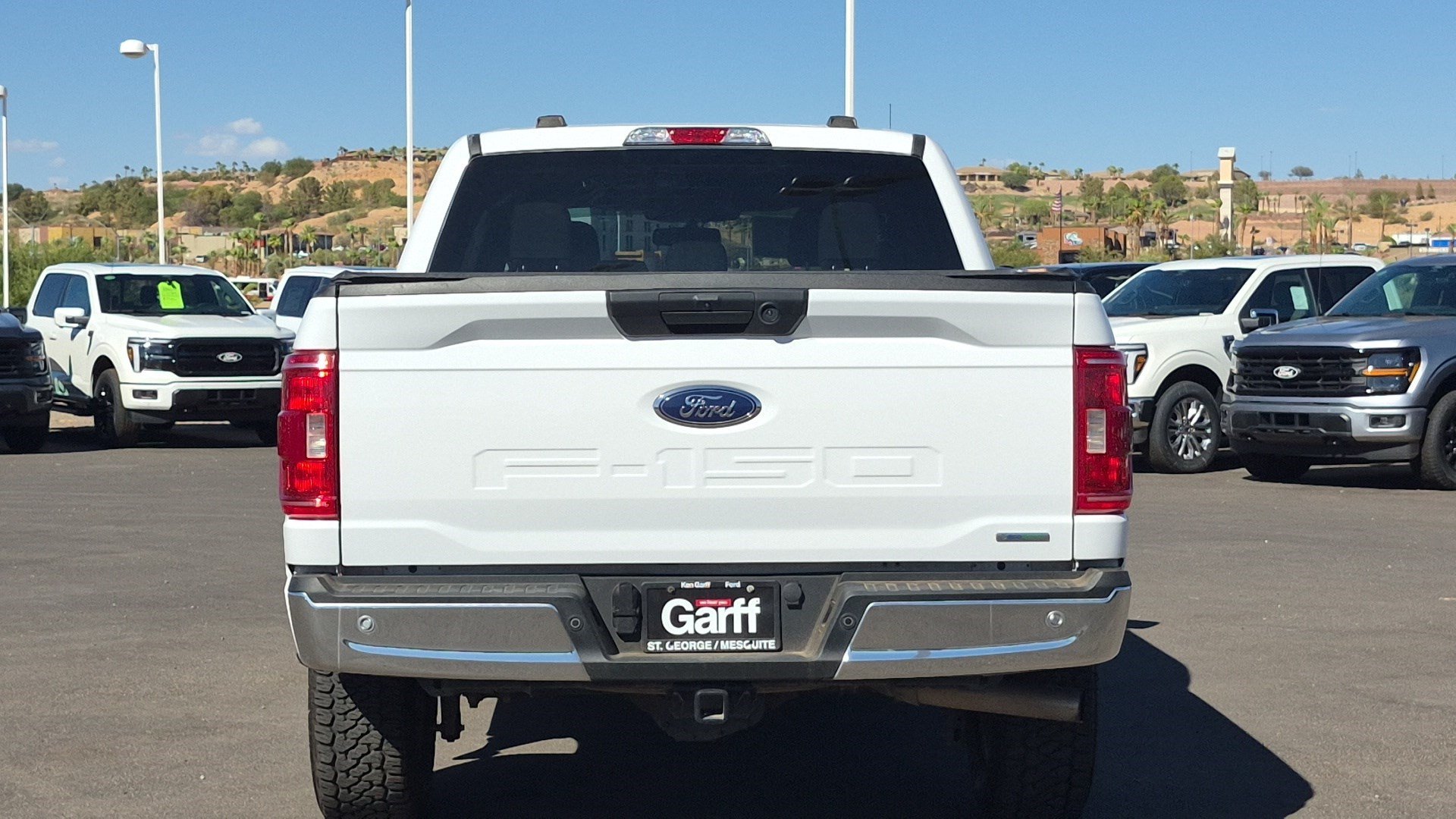 Used 2022 Oxford White Ford XLT image 4