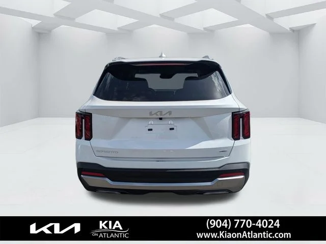 New 2026 Snow White Pearl Kia EX image 4