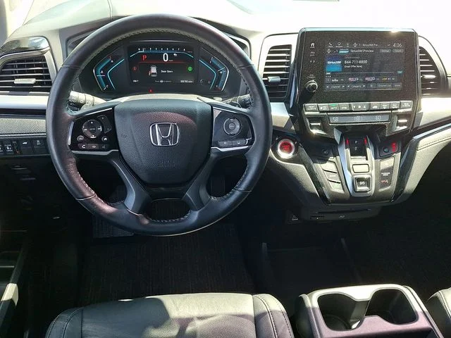 Used 2022  Honda Touring image 11