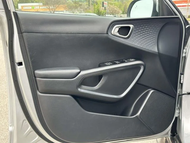 2020 Kia Soul S - Photo 13