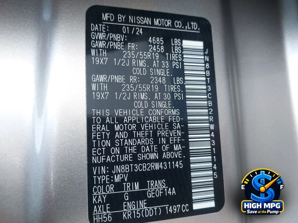 Used 2024 Gold Nissan SL image 33