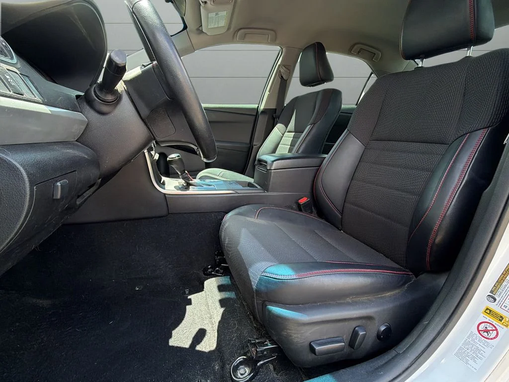 Used 2016 White Toyota SE image 10