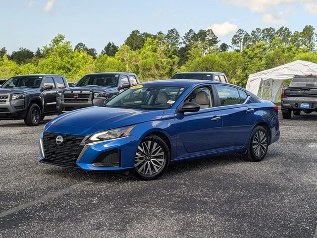 2025 Nissan Altima 2.5 SV