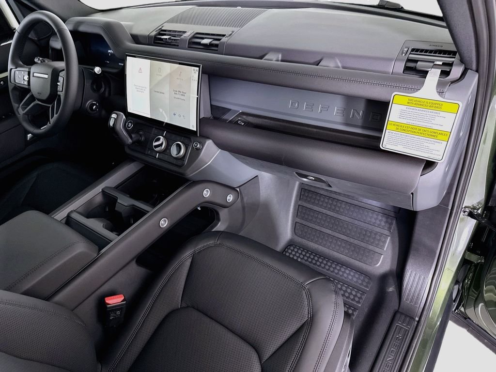 New 2026 Woolstone Green Land Rover S image 17