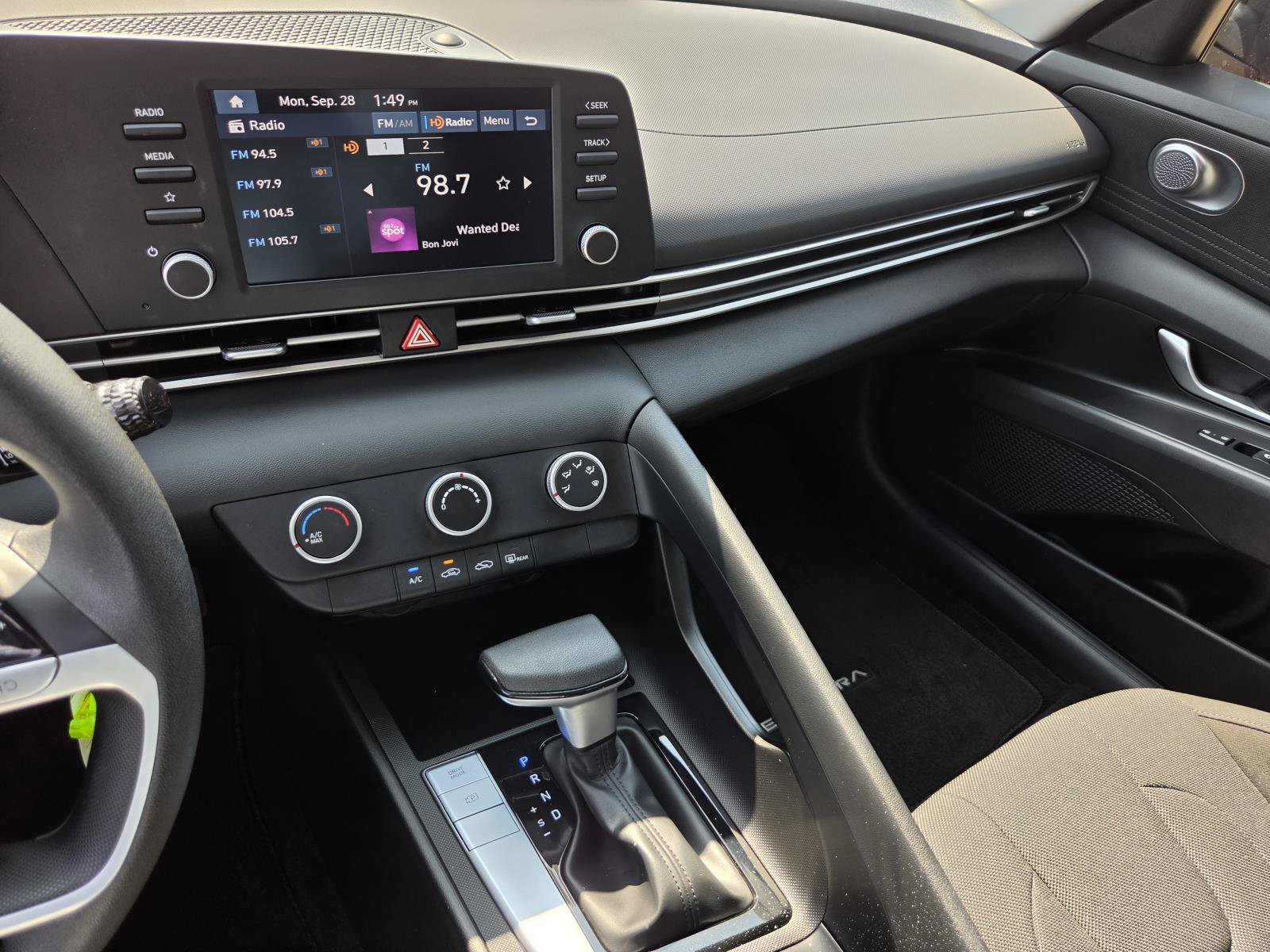 Certified Used 2025 Ultimate Red Hyundai SE image 19