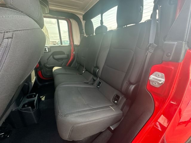 Used 2022 Red Jeep Sport image 24