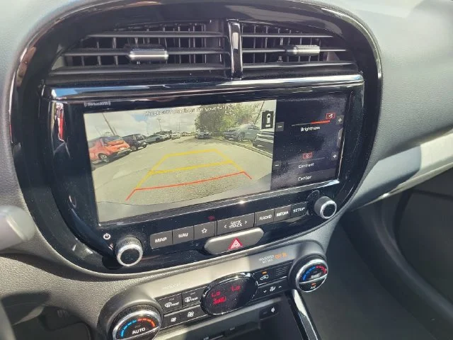 Used 2021 White Kia EX image 32