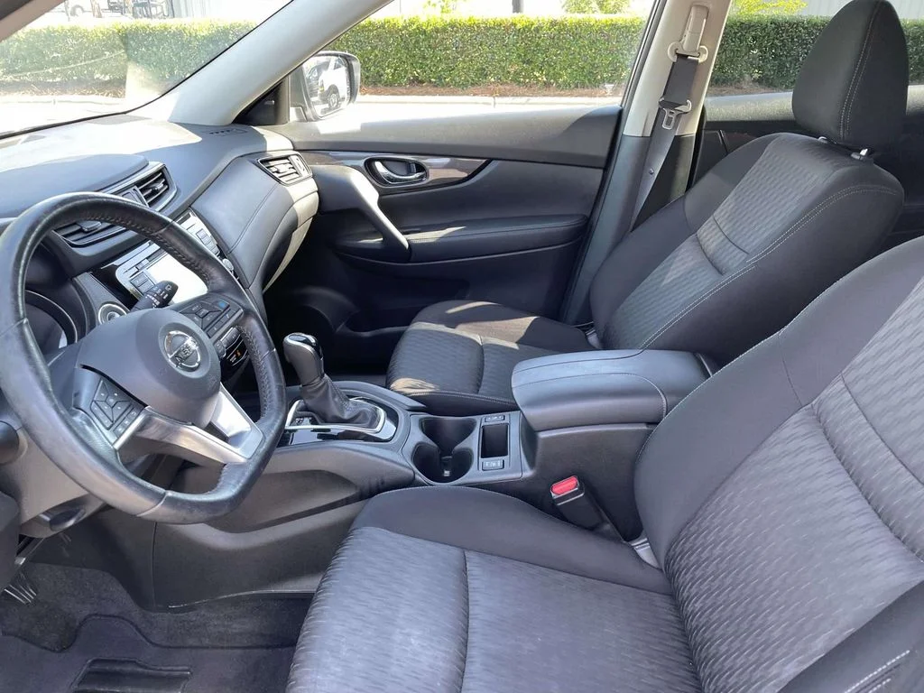 Used 2019 Gun Metallic Nissan SV image 20