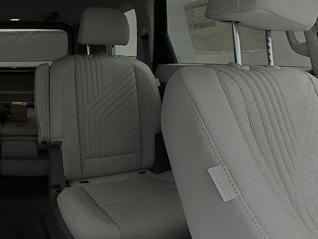 New 2026 Black Hyundai SEL Premium 7P image 29