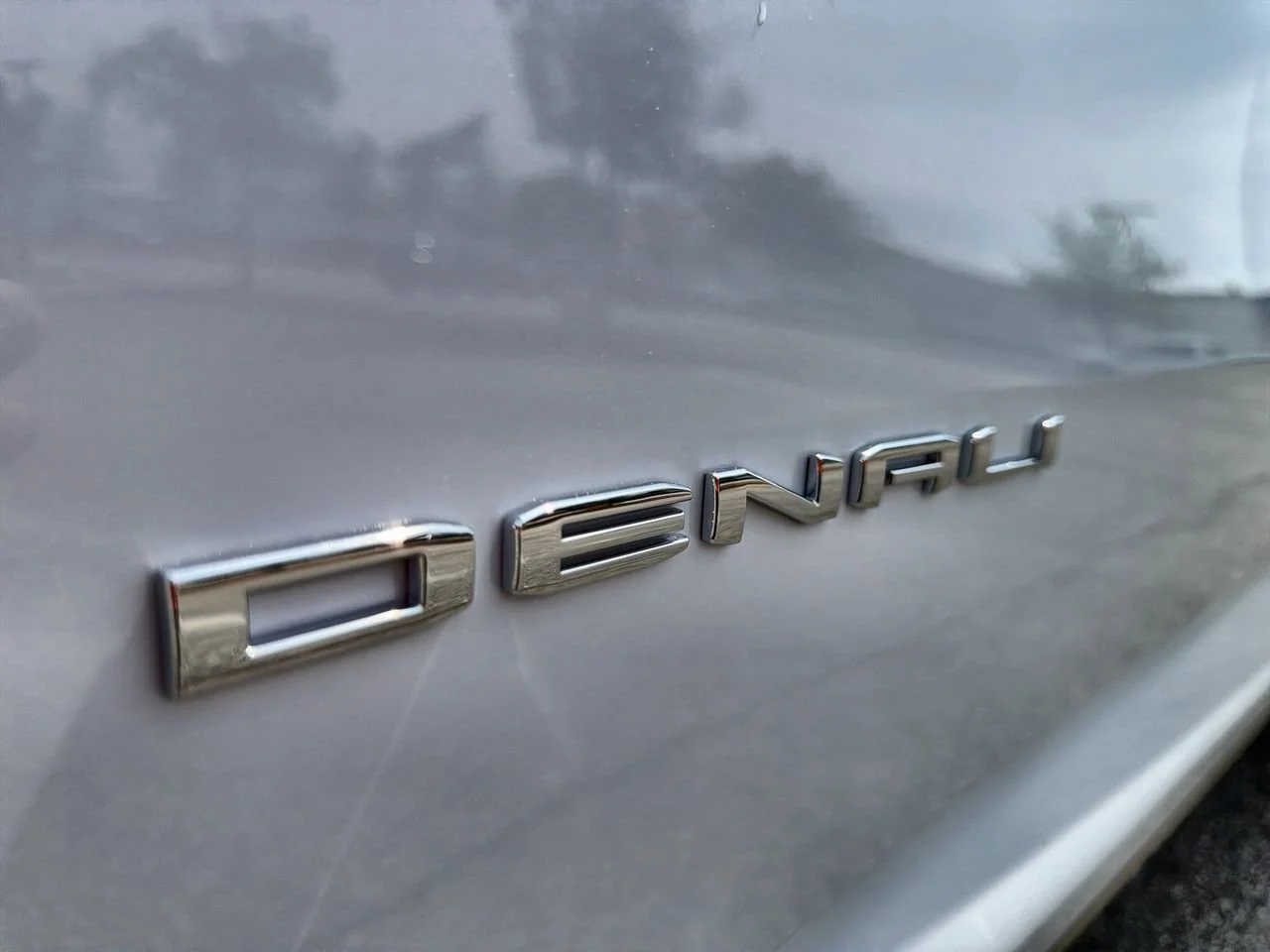 New 2026 Glacier White Tricoat GMC Denali image 27