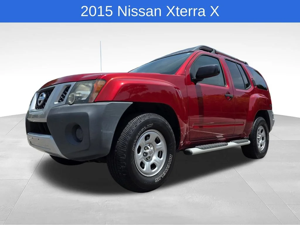 Used 2015 Red Nissan X image 10