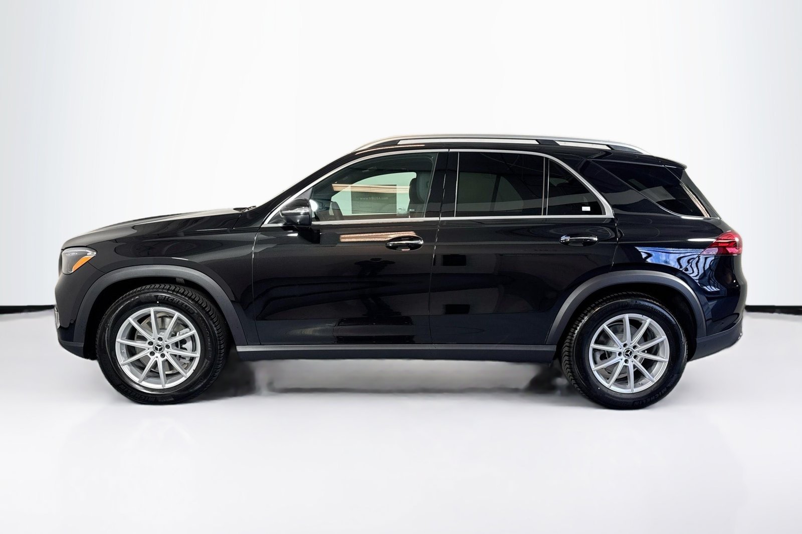 New 2026 Obsidian Black Metallic Mercedes-Benz GLE 350 image 8