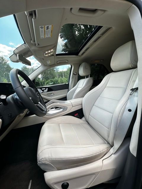 Used 2020 Blue Mercedes-Benz GLE 350 image 11