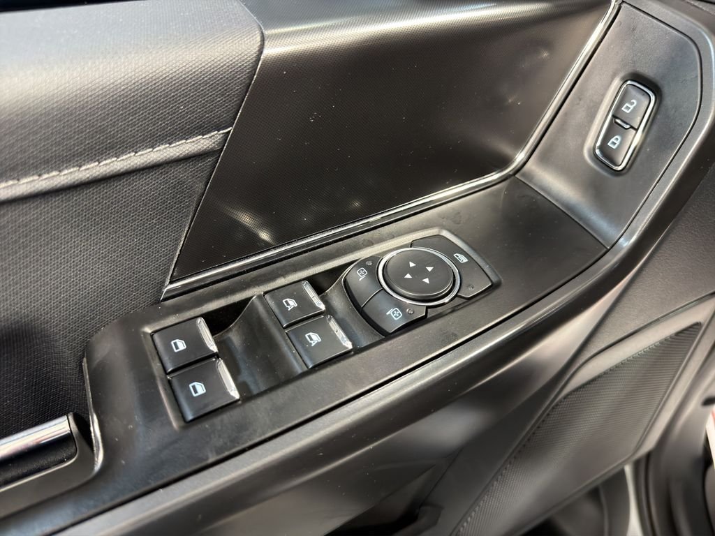 Used 2024 Iconic Silver Metallic Ford XLT image 22