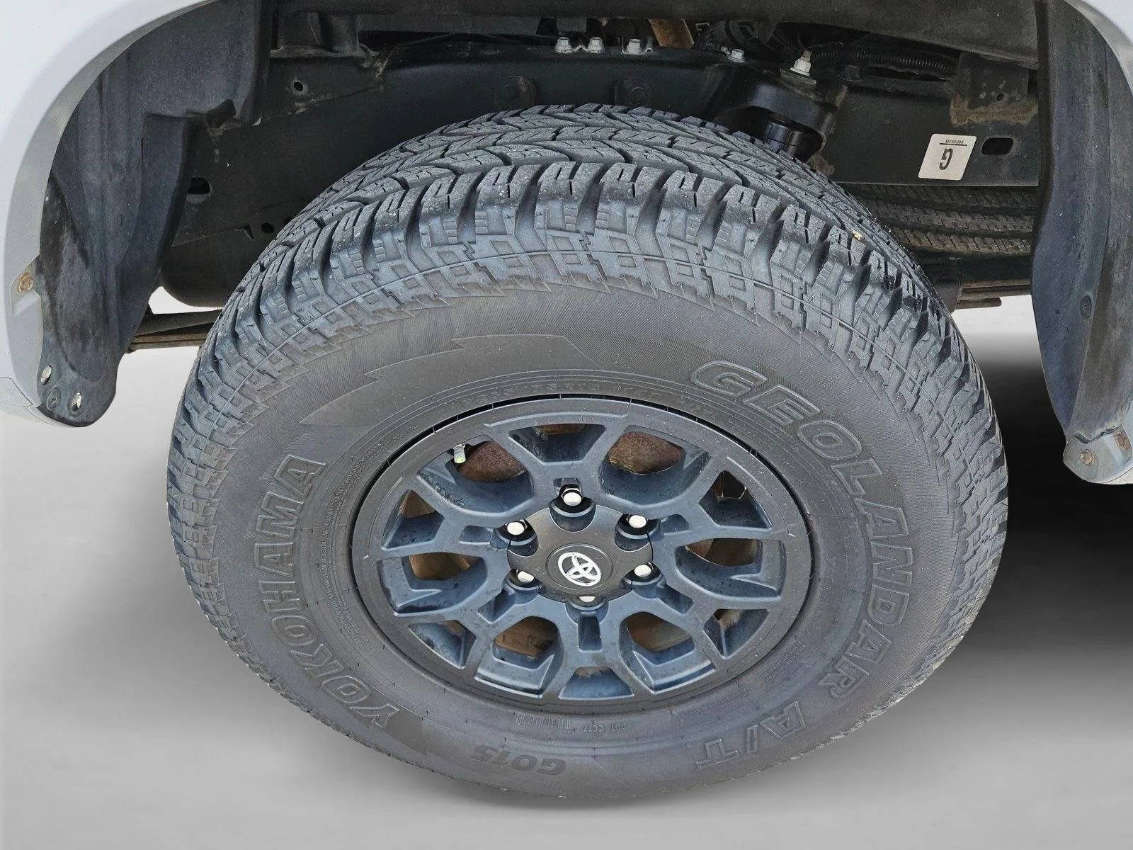 Used 2020 Cement Toyota SR5 image 21