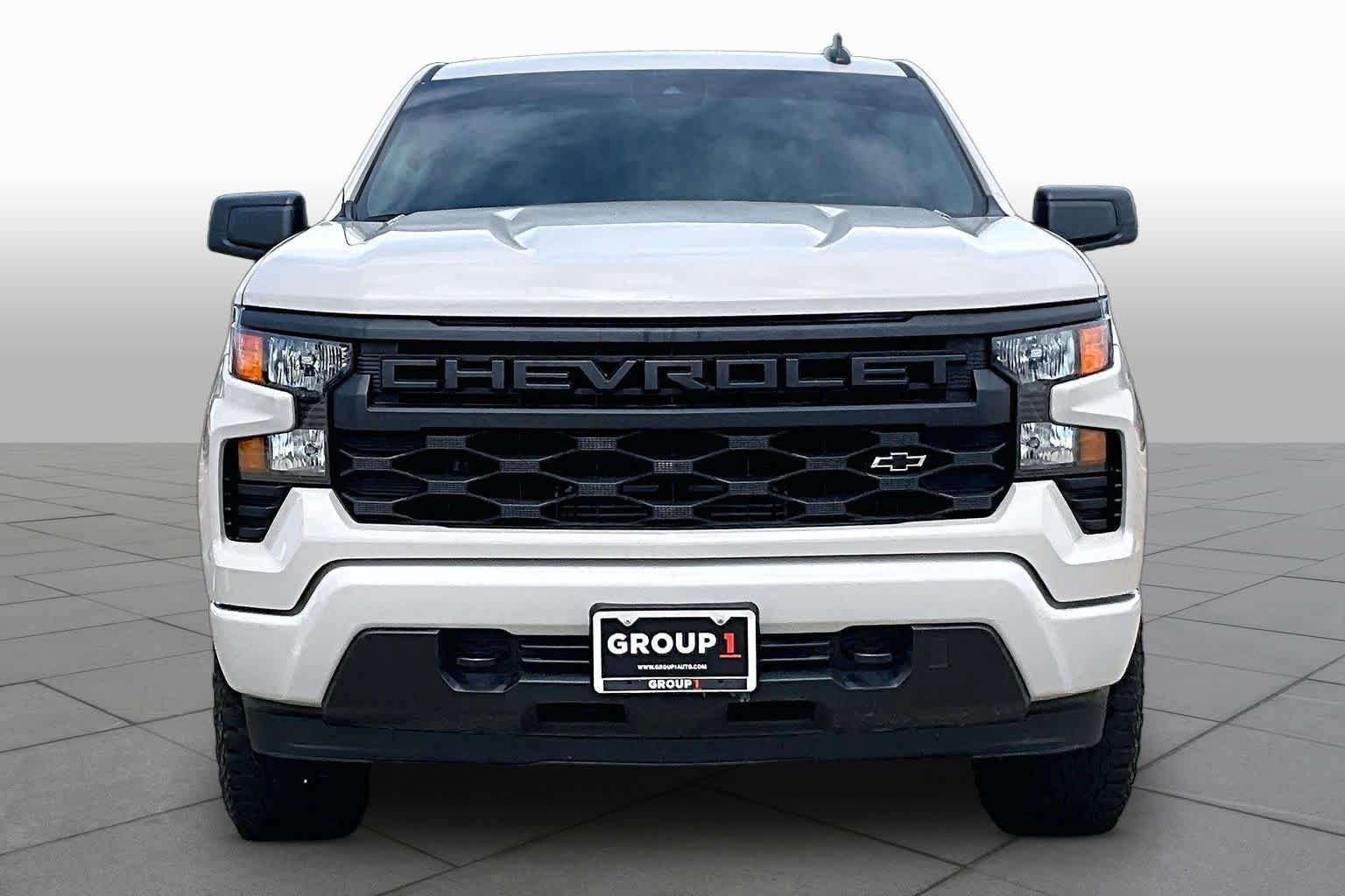Used 2026 White Sands Chevrolet Custom image 4