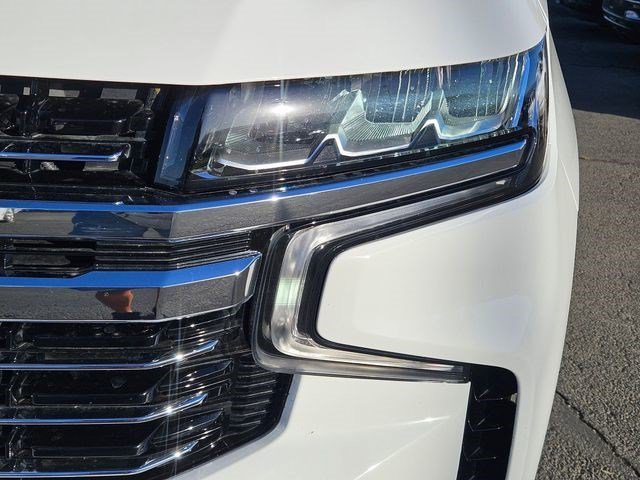 Used 2024 Summit White Chevrolet LT image 11