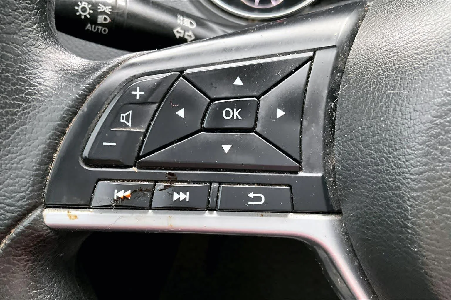 Used 2019 Gun Metallic Nissan S image 19