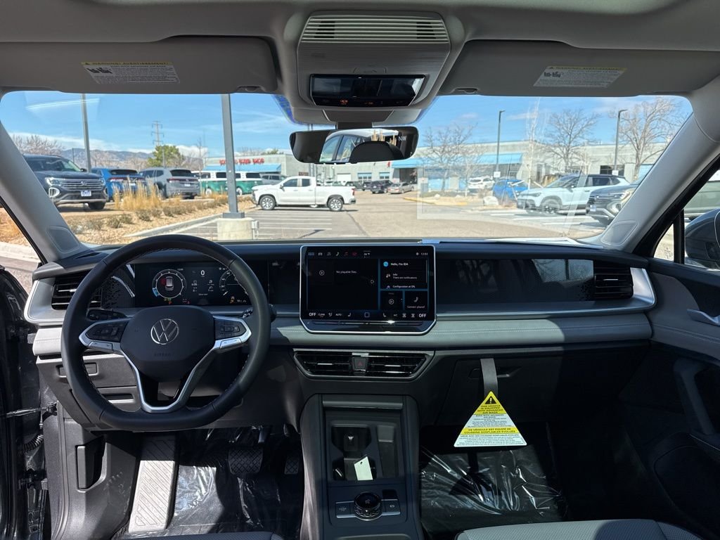 New 2026 Platinum Gray Metallic Volkswagen 2.0T SE image 12
