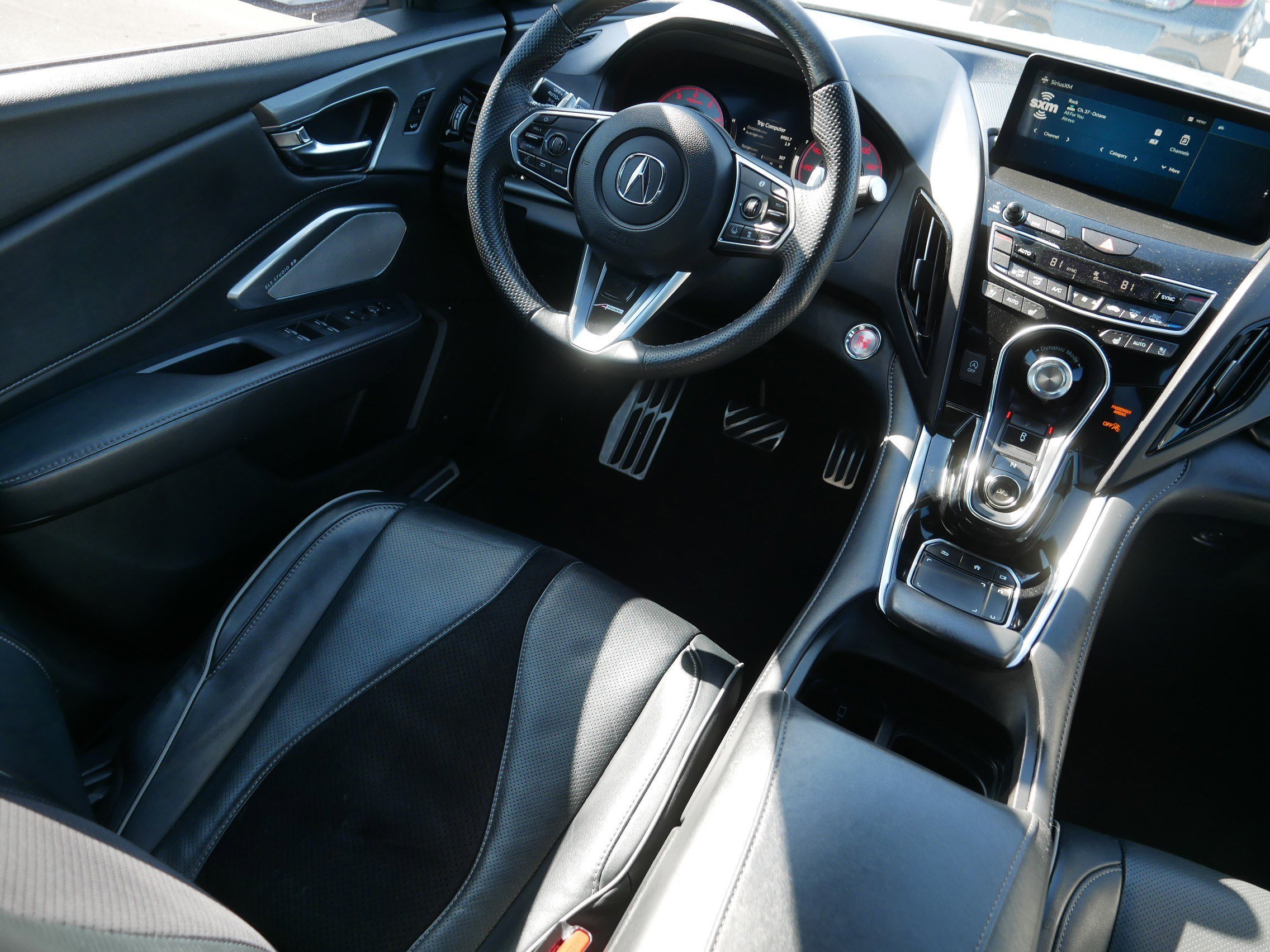 Used 2019 Lunar Silver Metallic Acura w/A-Spec Pkg image 9