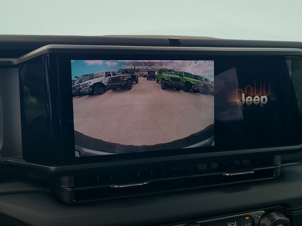 2026 Jeep Wrangler 2-Door Rubicon - Photo 17