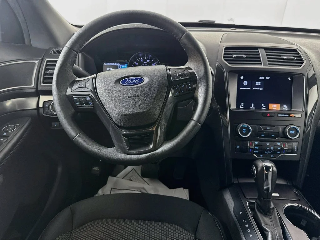 Used 2019 White Ford XLT image 26