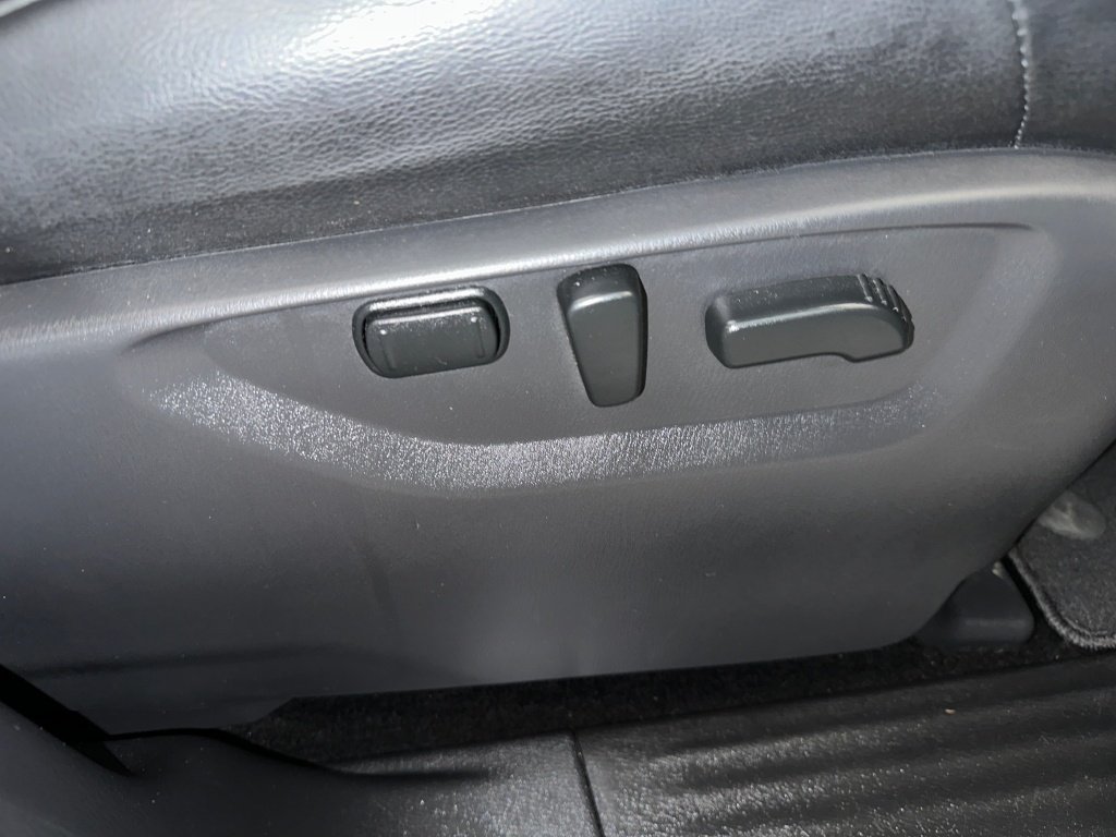 Used 2024 Super Black Nissan SL image 36
