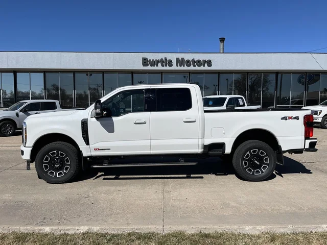 2026 Ford Super Duty F-250® Platinum®
