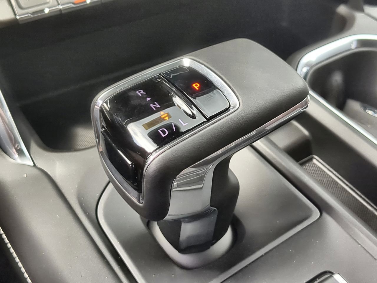 New 2026 Glacier White Tricoat GMC Denali Ultimate image 16