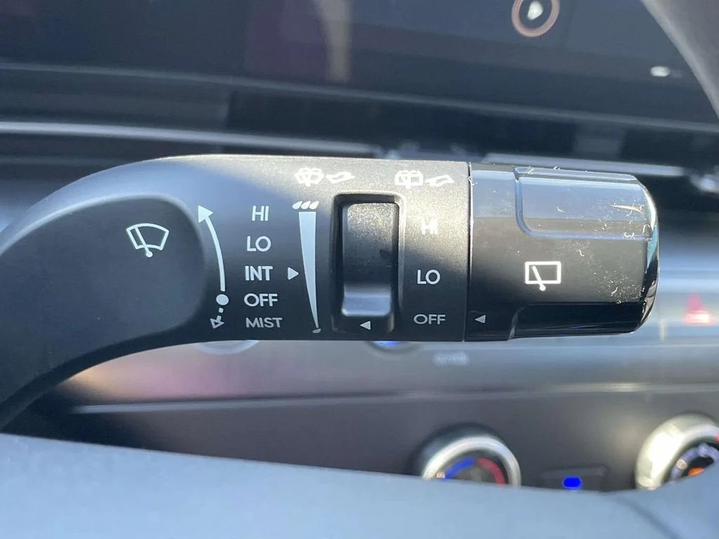 New 2026 Gray Hyundai SE image 22