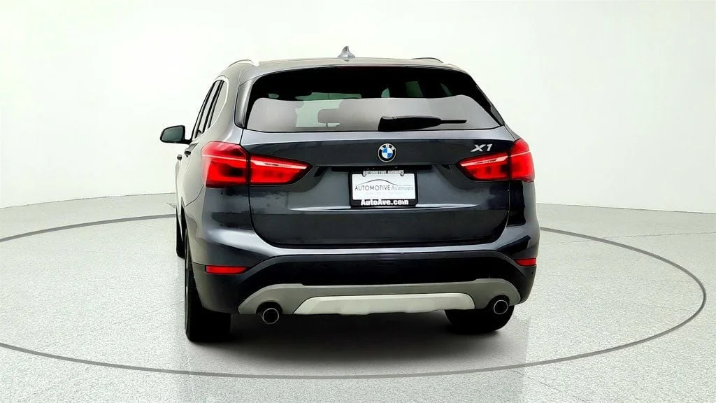 Used 2017 Mineral Grey Metallic BMW xDrive28i w/ Premium Pkg, Tech Pkg & Driving Assist Pkg image 6