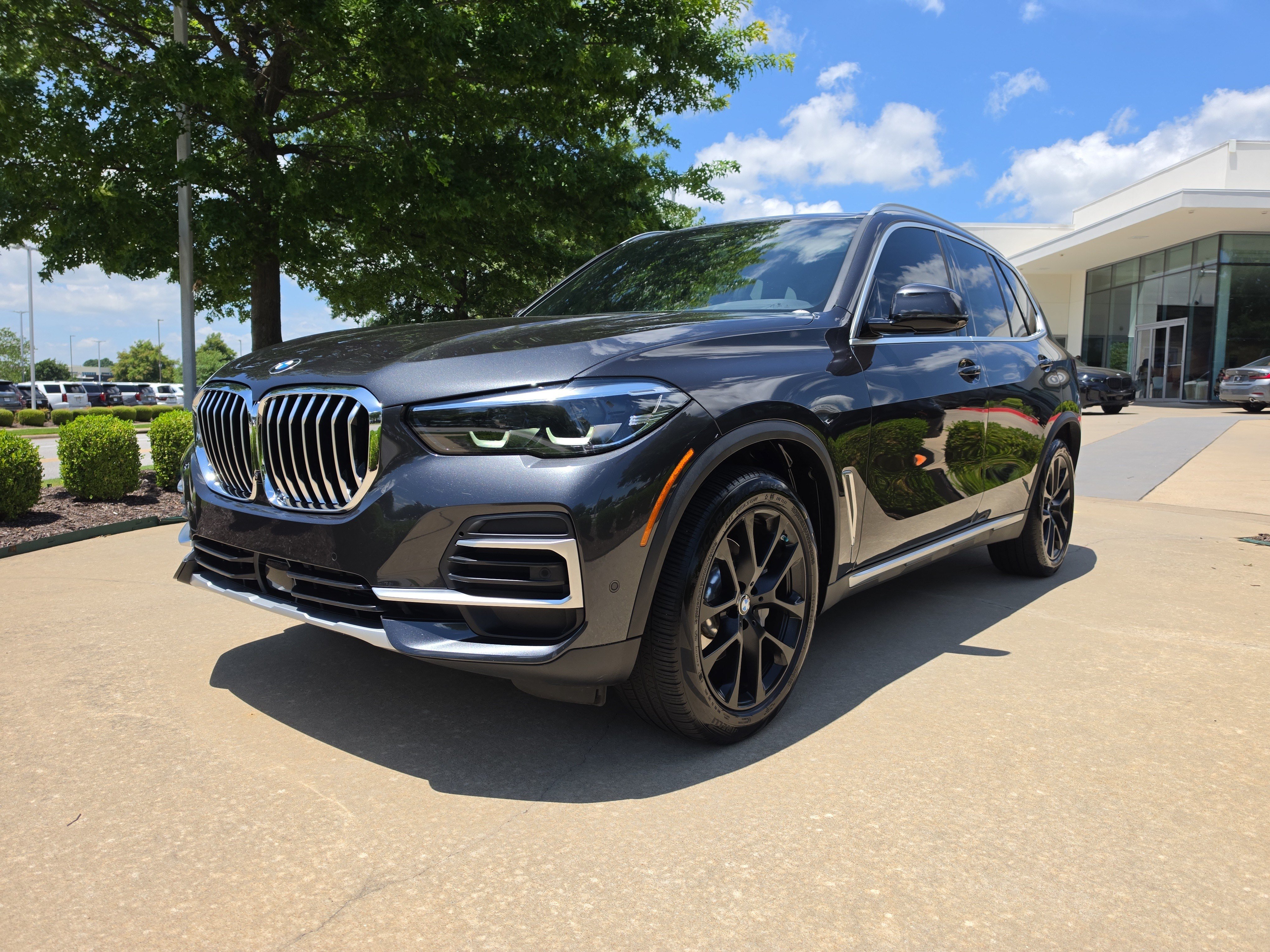 2022 BMW X5 xDrive40i's photo