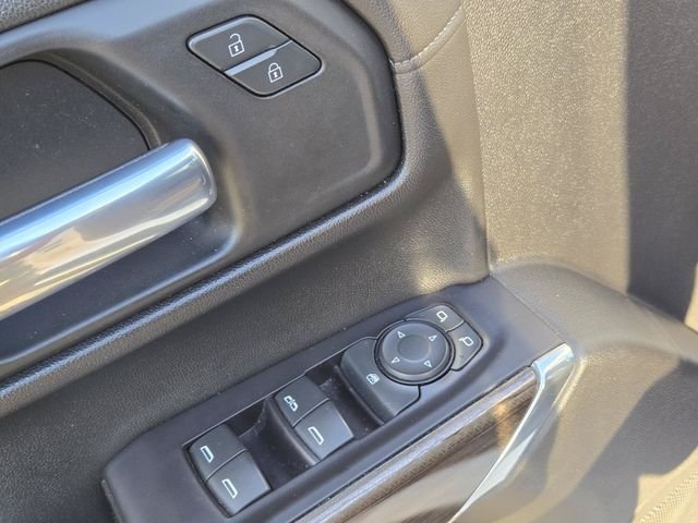 Used 2019 White Chevrolet RST image 16