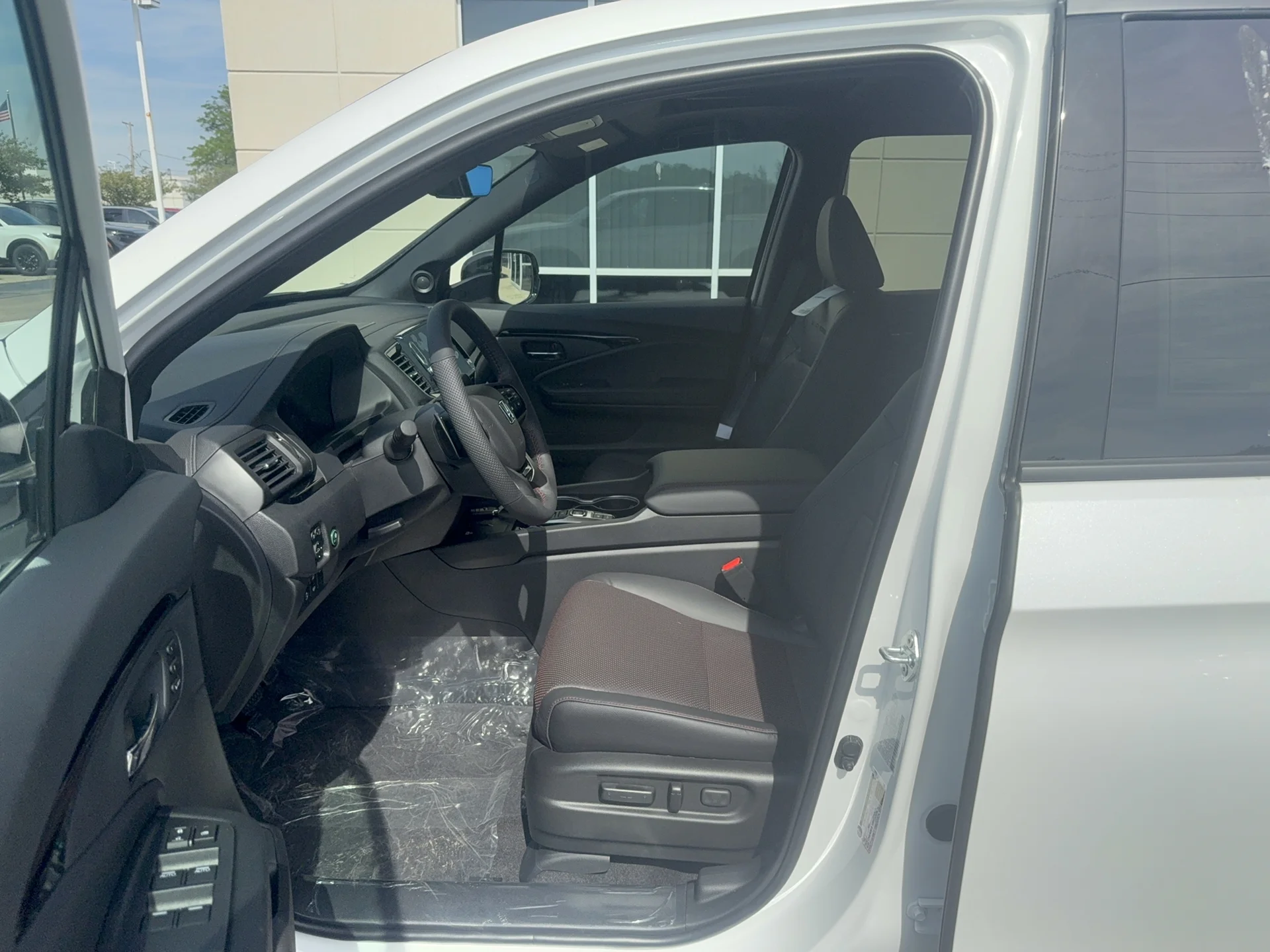 New 2026 Platinum White Pearl Honda Black Edition image 10