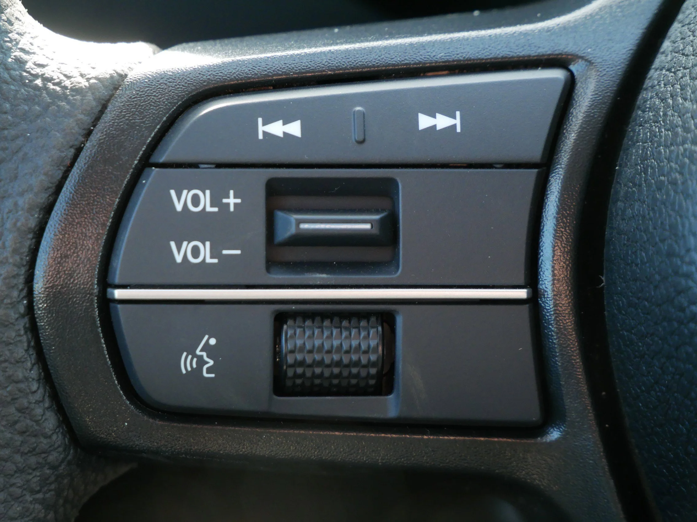 New 2026 Meteorite Gray Metallic Honda SE image 16