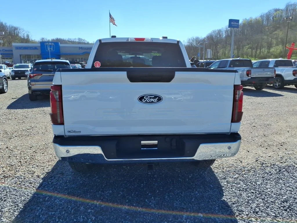 Used 2025 White Ford XLT image 6