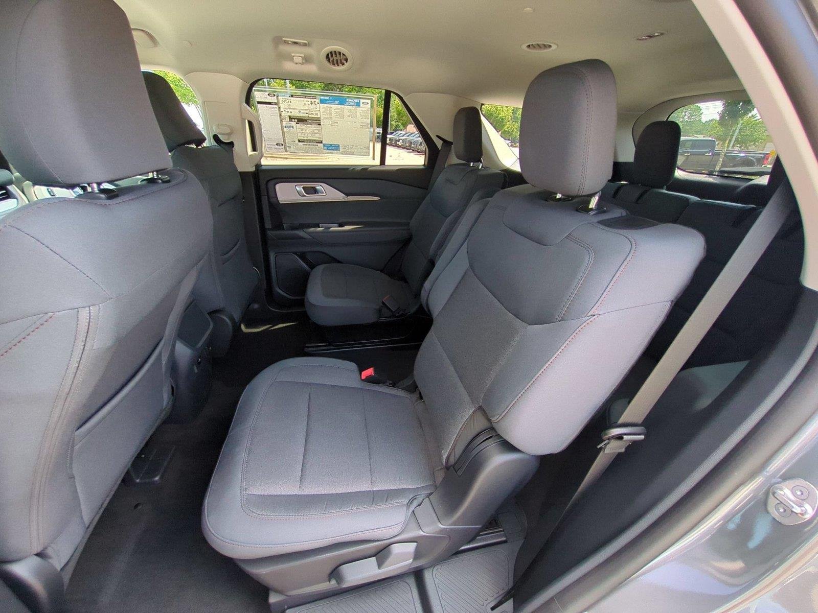 New 2026 Carbonized Gray Metallic Ford Active image 32