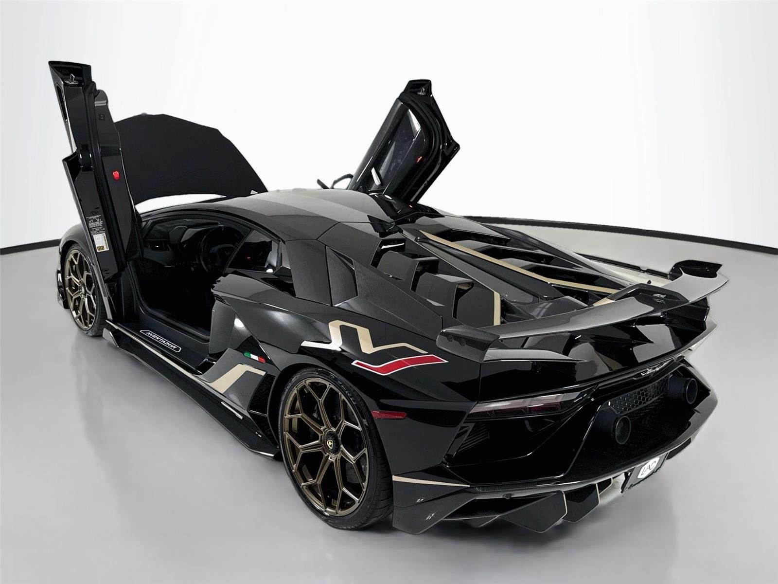 Used 2020 Nero Aldebaran Lamborghini SVJ | Boden Exhaust | Ext Carbon Pkg image 41