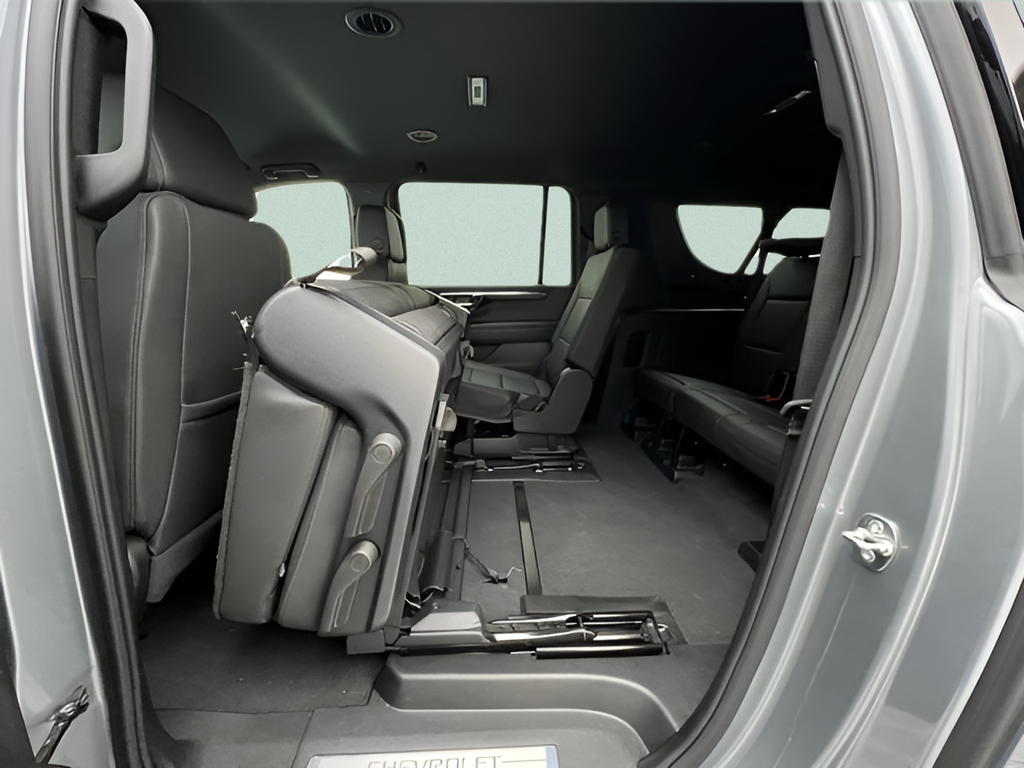 Used 2025 Sterling Gray Metallic Chevrolet Z71 image 30