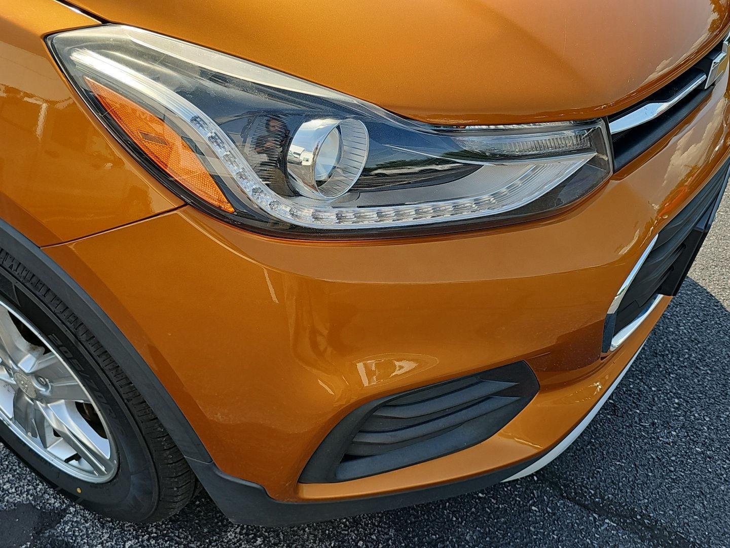 Used 2017 Orange Burst Metallic Chevrolet LT image 31