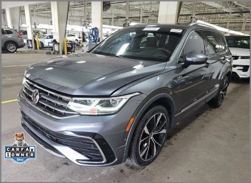 2022 Volkswagen Tiguan 2.0T SEL R-Line 4Motion's photo