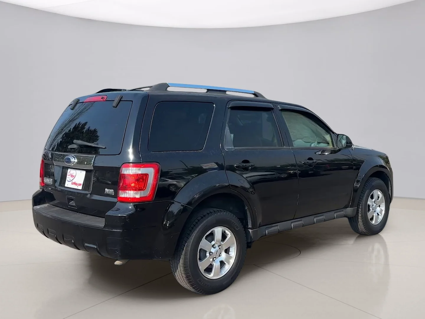Used 2012 Black Ford LIMITED image 5